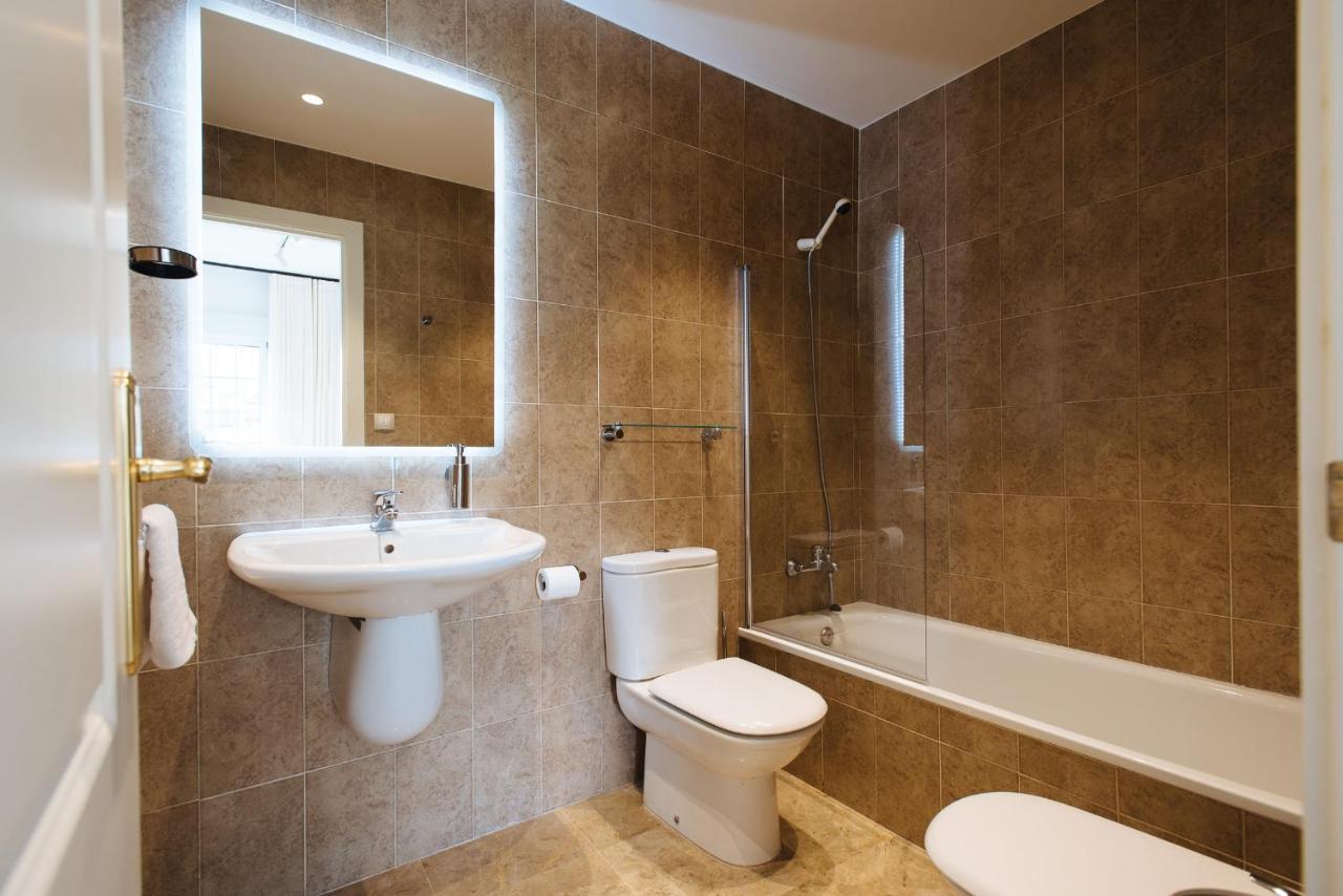 Apartment Magno Paseo De La O - Private Parking Included Seville