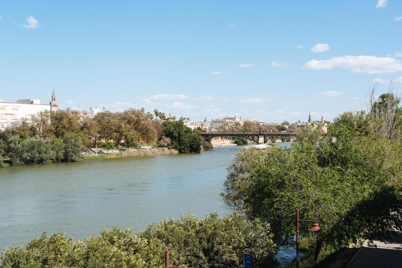 Magno Paseo De La O - Private Parking Included Apartment Seville